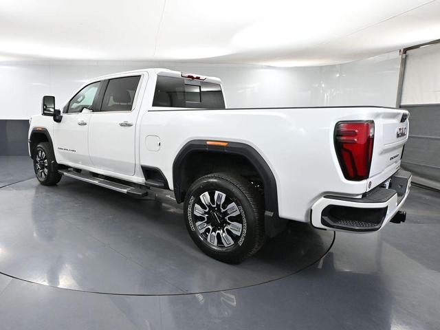 Photo of 2025 White Frost Tricoat GMC Sierra 3500