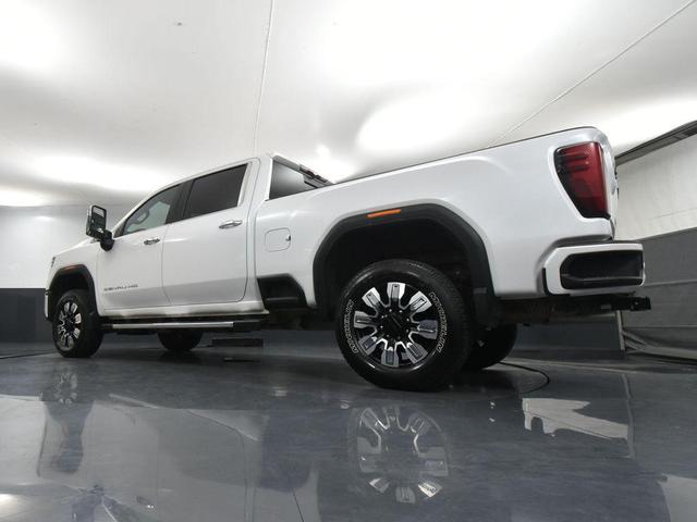 Photo of 2025 White Frost Tricoat GMC Sierra 3500