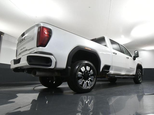 Photo of 2025 White Frost Tricoat GMC Sierra 3500