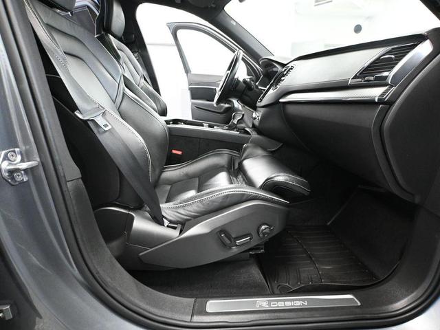 Photo of 2020 Osmium Grey Metallic Volvo XC90