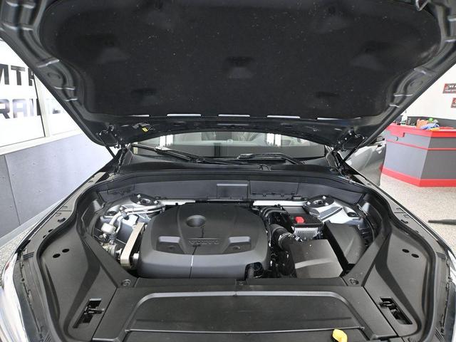 Photo of 2020 Osmium Grey Metallic Volvo XC90