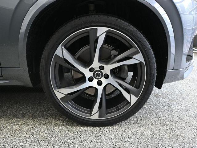 Photo of 2020 Osmium Grey Metallic Volvo XC90