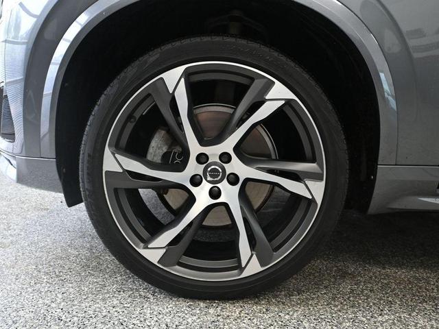 Photo of 2020 Osmium Grey Metallic Volvo XC90