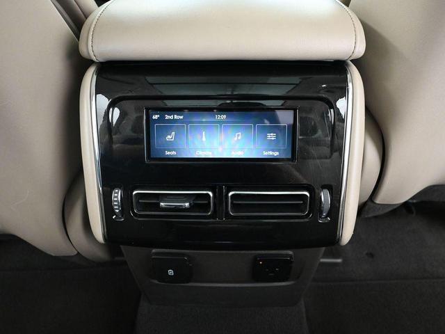 Photo of 2023 CERAMIC PEARL MET 3C Lincoln Aviator