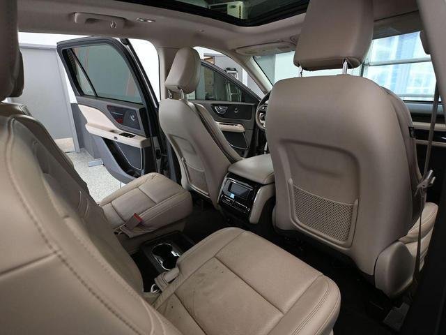 Photo of 2023 CERAMIC PEARL MET 3C Lincoln Aviator