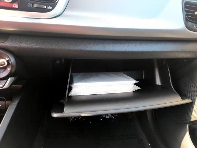 Photo of 2022 Aurora Black Kia Rio