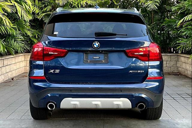 Photo of 2019 Phytonic Blue Metallic BMW X3