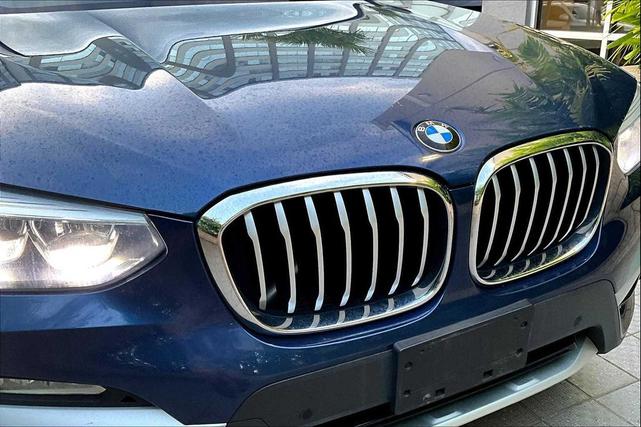 Photo of 2019 Phytonic Blue Metallic BMW X3