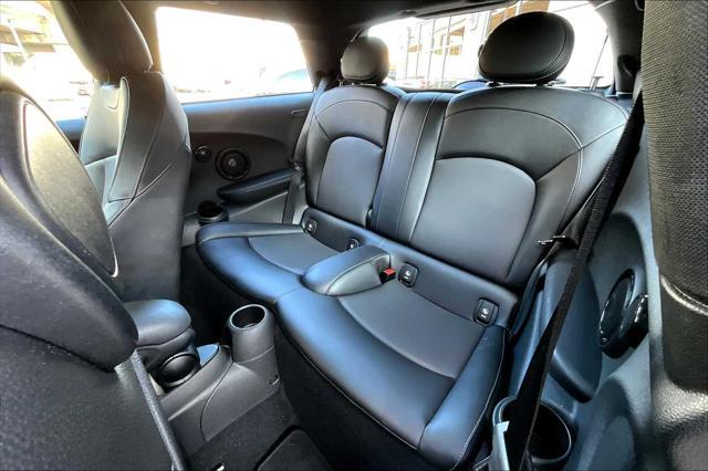 Photo of 2017 John Cooper Works Rebel Green MINI Hardtop