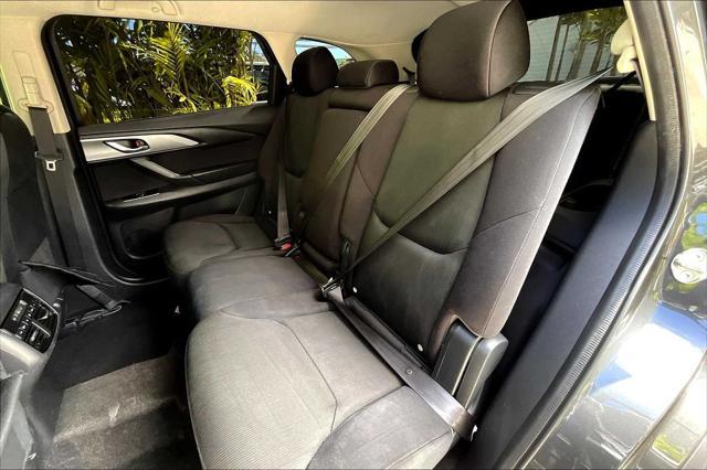 Photo of 2019 Machine Gray Metallic Mazda CX-9