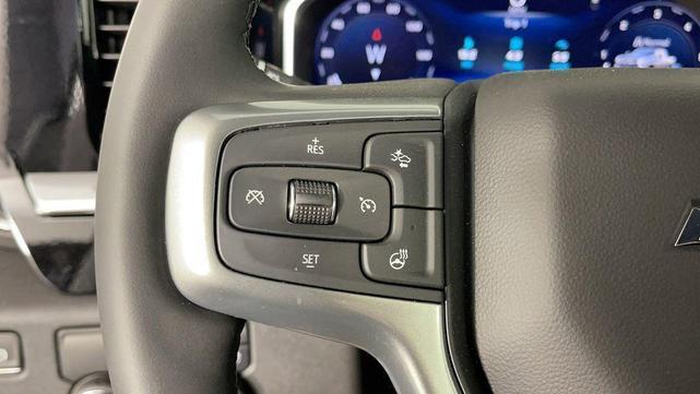 Photo of 2025 Summit White Chevrolet Silverado 2500