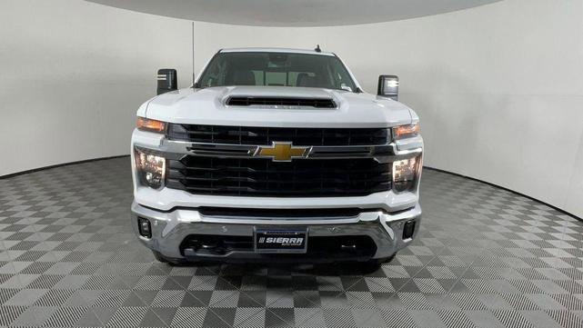 Photo of 2025 Summit White Chevrolet Silverado 2500