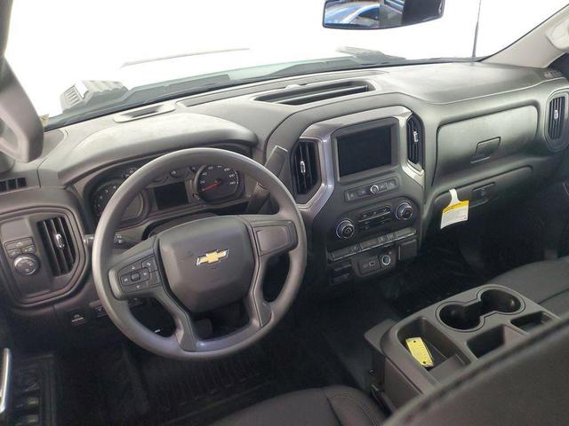 Photo of 2025 Summit White Chevrolet Silverado 2500