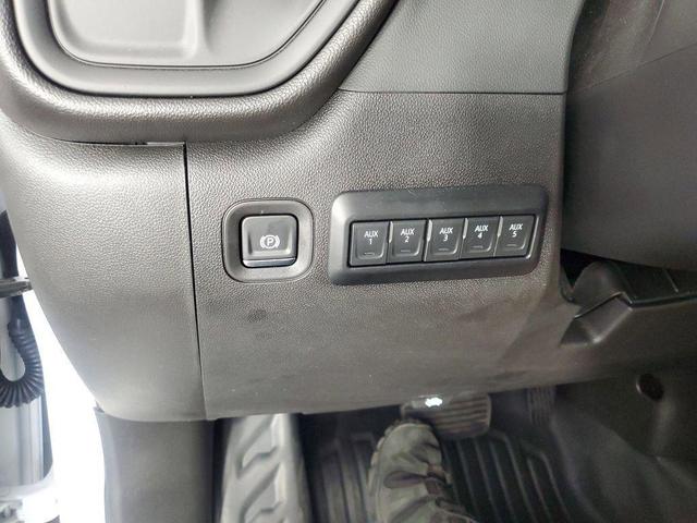 Photo of 2025 Summit White Chevrolet Silverado 2500