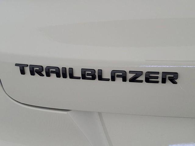 Photo of 2026 White Sands Chevrolet Trailblazer