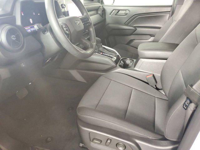 Photo of 2023 Summit White Chevrolet Colorado