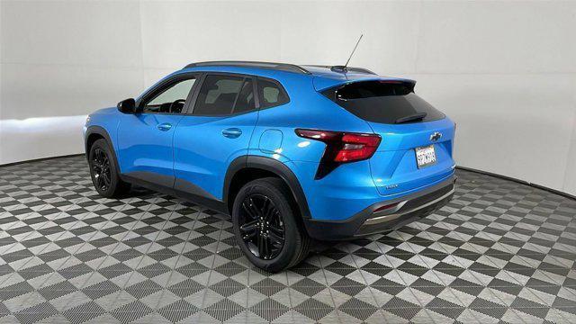Photo of 2025 Marina Blue Metallic Chevrolet Trax