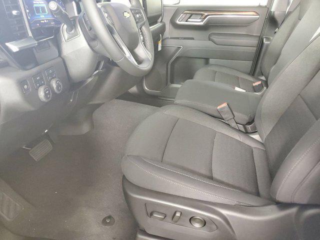 Photo of 2025 Summit White Chevrolet Silverado 1500