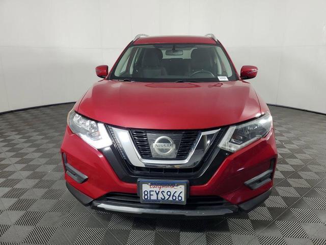 Photo of 2017 Palatial Ruby Nissan Rogue