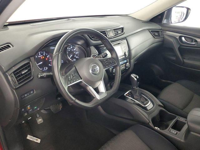 Photo of 2017 Palatial Ruby Nissan Rogue