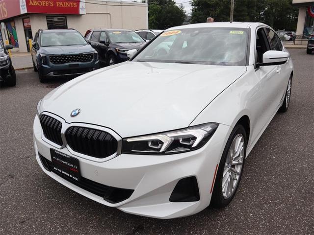 Photo of 2024 White BMW 330