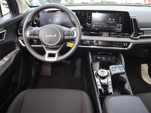 Photo of 2024 Gravity Gray Kia Sportage Hybrid
