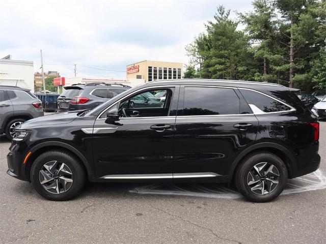 Photo of 2022 Aurora Black Kia Sorento Hybrid