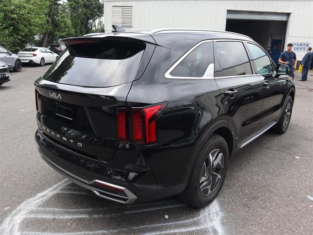Photo of 2022 Aurora Black Kia Sorento Hybrid