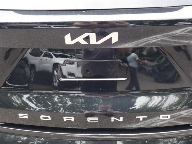 Photo of 2022 Aurora Black Kia Sorento Hybrid