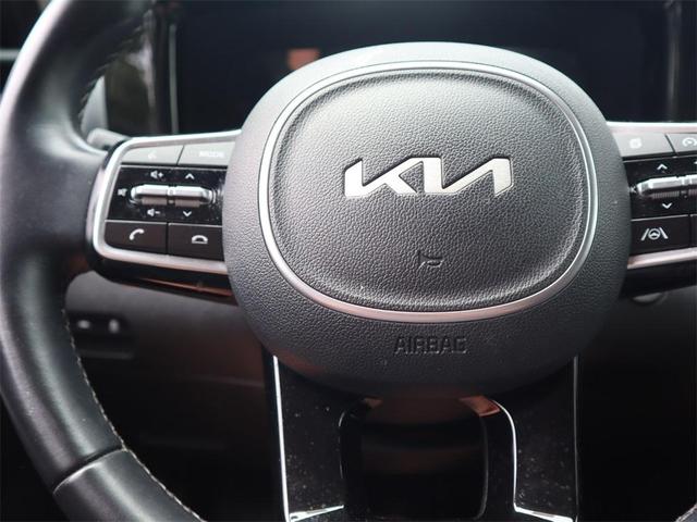 Photo of 2022 Aurora Black Kia Sorento Hybrid