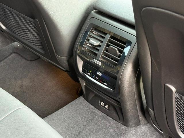 Photo of 2024 Black BMW X4