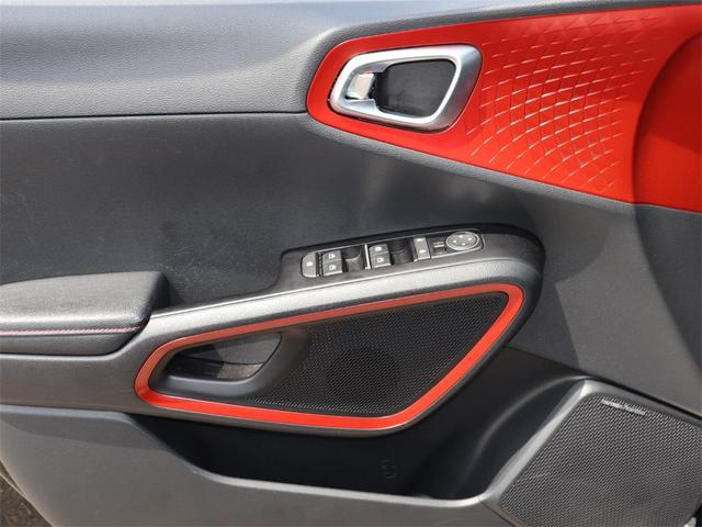 Photo of 2023 Fusion Orange Kia Soul