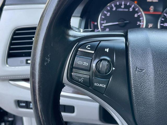 Photo of 2014 Graphite Luster Metallic Acura RLX