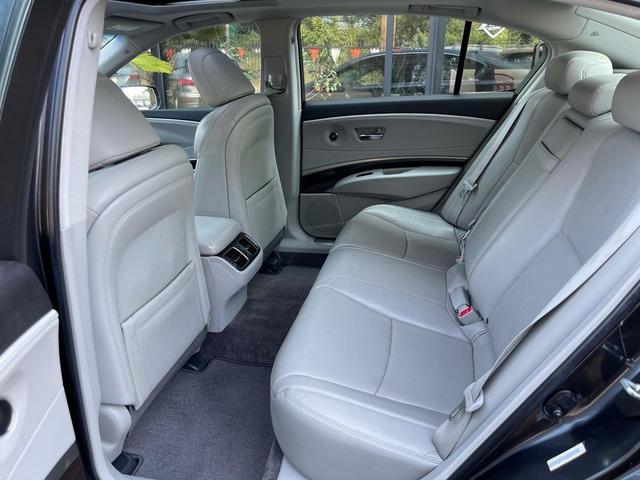 Photo of 2014 Graphite Luster Metallic Acura RLX