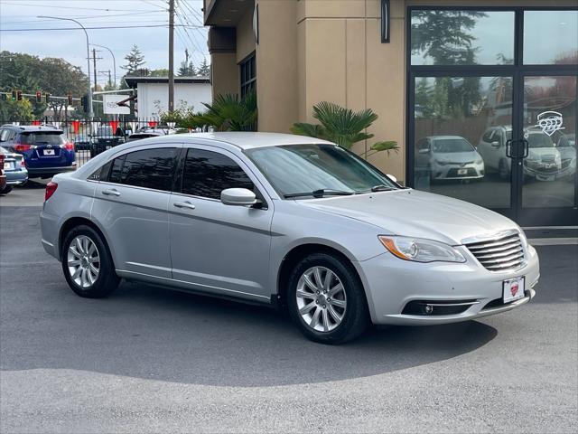 2012 Chrysler 200