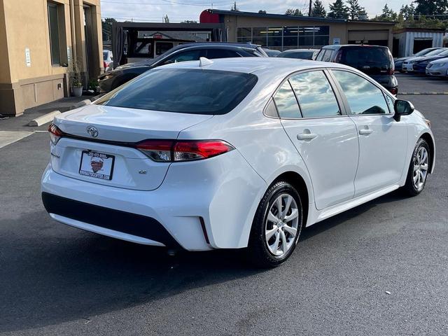 Photo of 2020 Super White Toyota Corolla