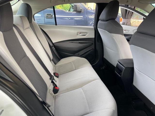 Photo of 2020 Super White Toyota Corolla