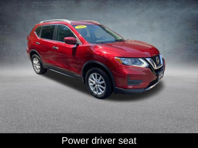 Photo of 2019 Scarlet Ember Tintcoat Nissan Rogue