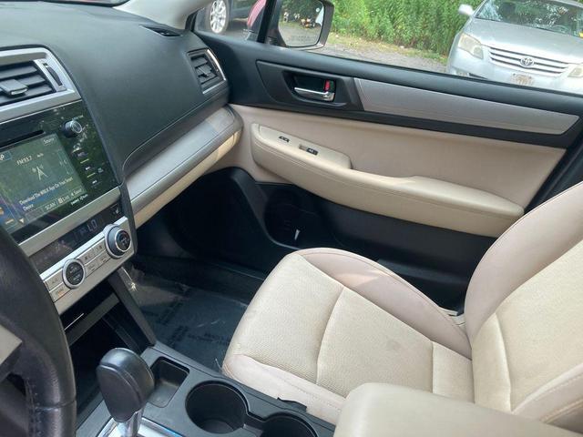 Photo of 2015 Venetian Red Pearl Subaru Legacy