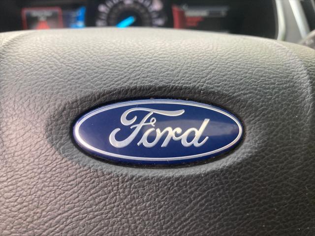 Photo of 2019 Ingot Silver Ford Edge