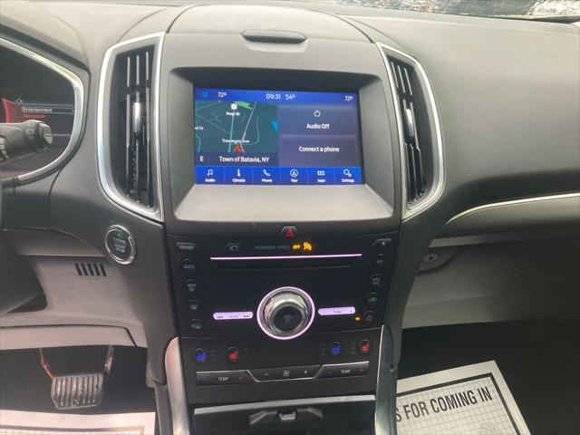 Photo of 2019 Ingot Silver Ford Edge