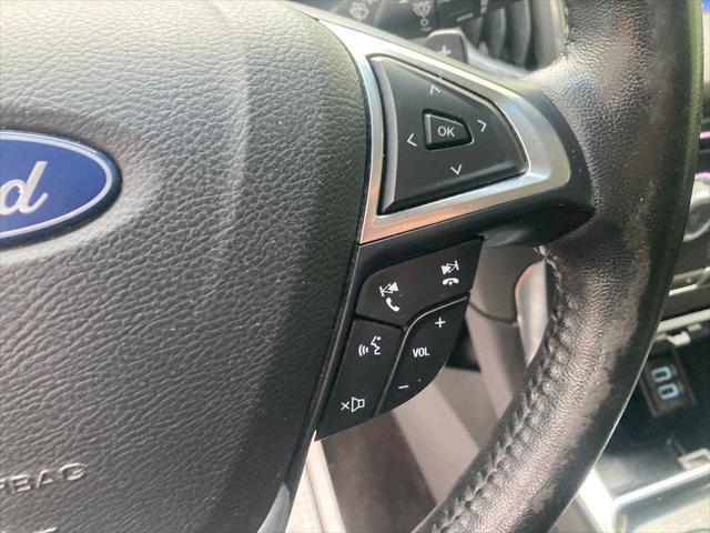 Photo of 2019 Ingot Silver Ford Edge