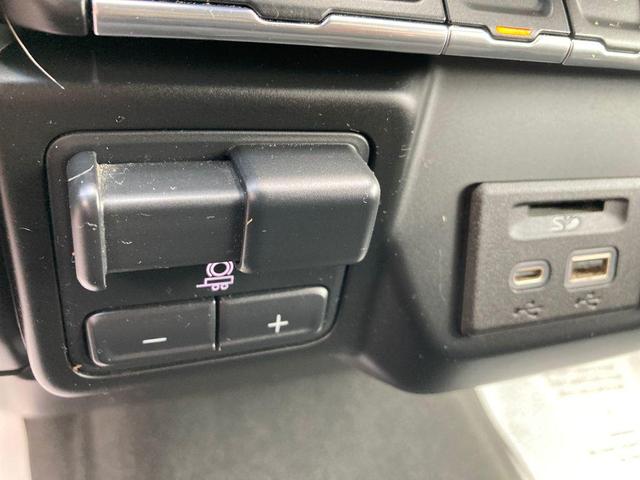 Photo of 2021 Northsky Blue Metallic Chevrolet Silverado 1500