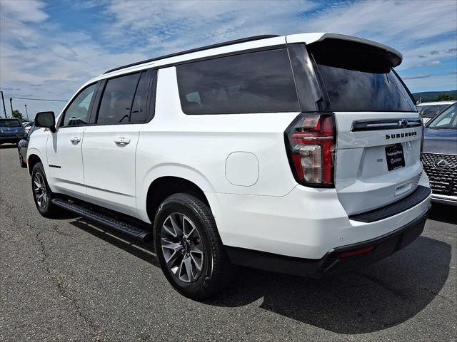 Photo of 2022 Summit White Chevrolet Suburban