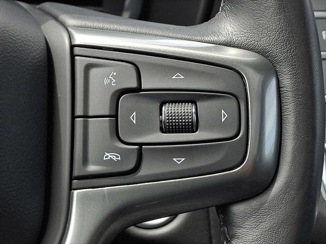 Photo of 2022 Summit White Chevrolet Suburban