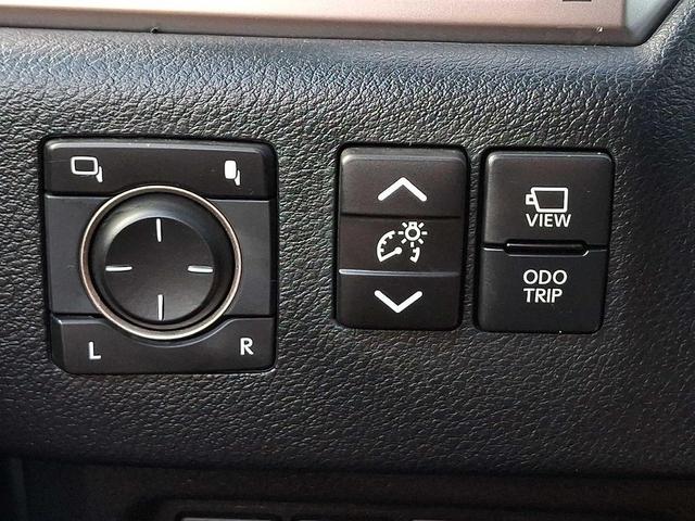 Photo of 2022 Atomic Silver Lexus GX 460