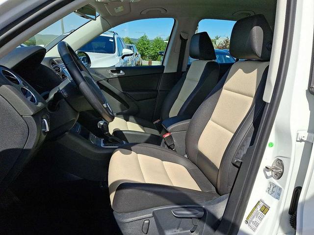 Photo of 2017 Pure White Volkswagen Tiguan
