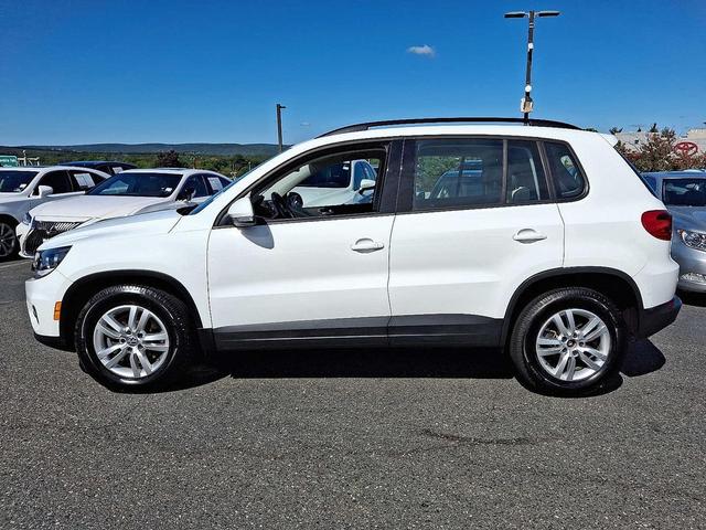 Photo of 2017 Pure White Volkswagen Tiguan