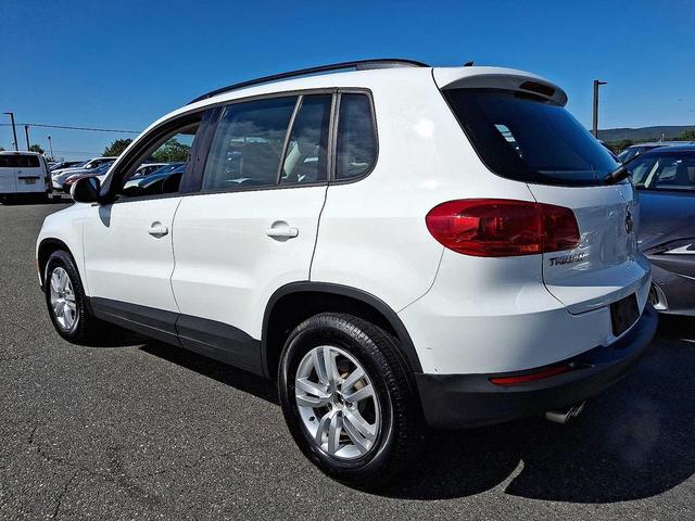 Photo of 2017 Pure White Volkswagen Tiguan