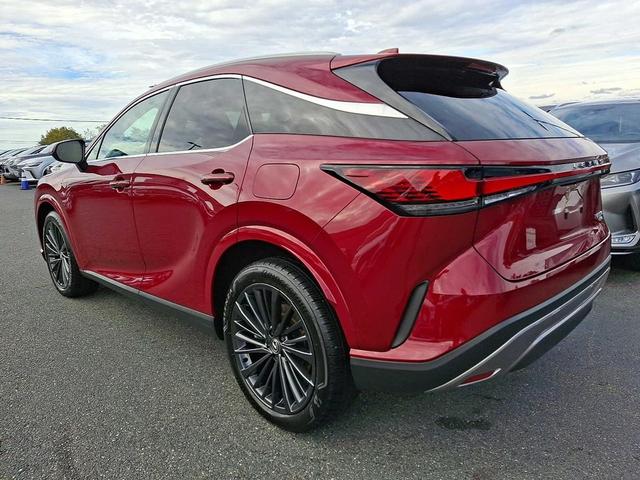 Photo of 2025 Matador Red Mica Lexus RX 350